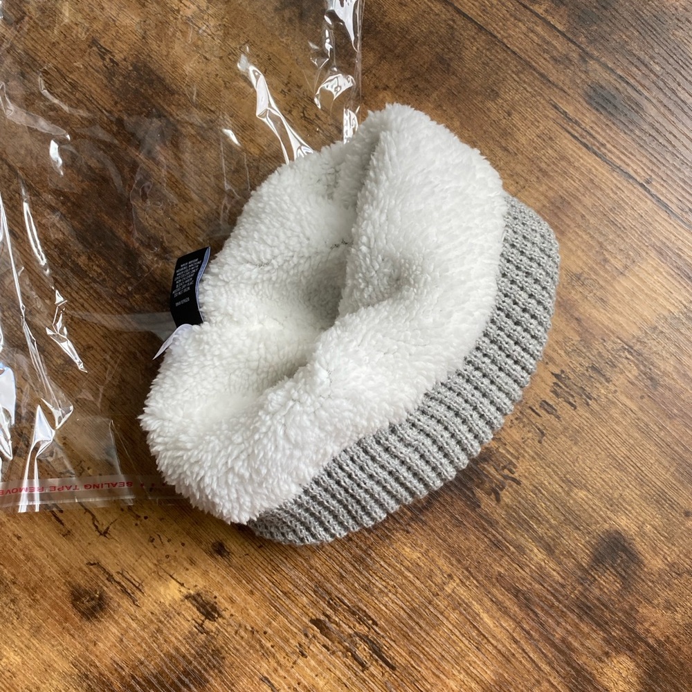 NWT Women L XL OS Gray Waffle Knit Faux Fur Sherpa Lined Hat Fall Cabincore NEW